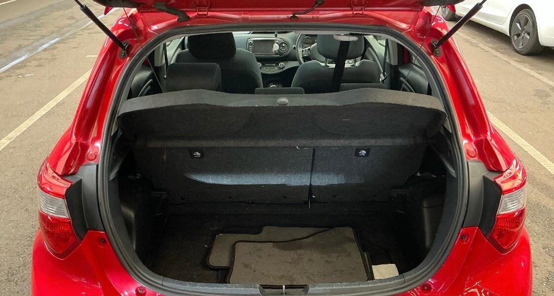 Used Toyota Yaris 2018 for sale - 78034719: Photo 12