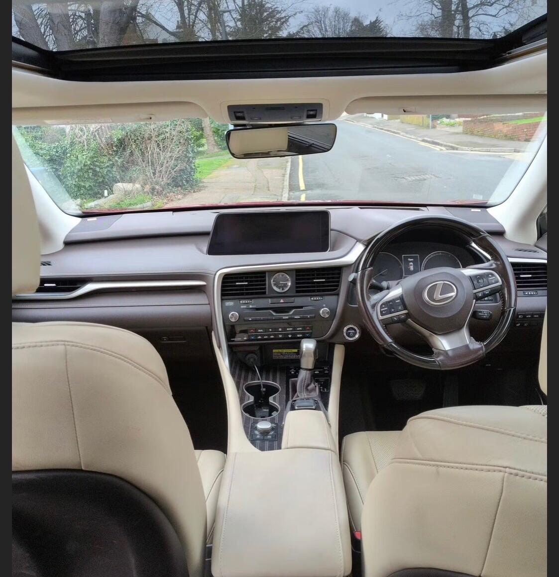 Used Lexus RX 2018 for sale - 77695649: Photo 8