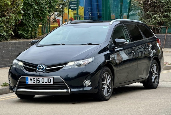 Used Toyota Auris 2015 for sale - 76215081: Photo 3