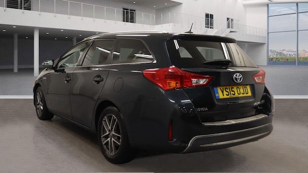 Used Toyota Auris 2015 for sale - 76215081: Photo 7