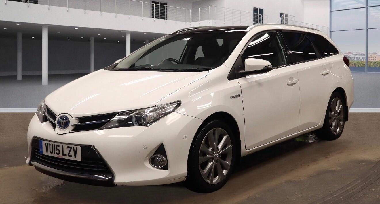 Used Toyota Auris 2015 for sale - 77081582: Photo 1