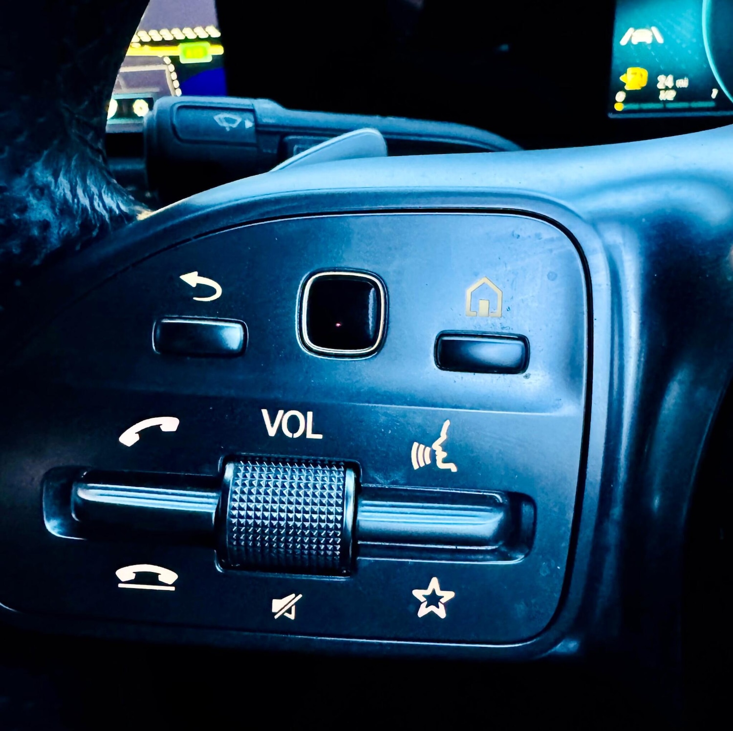 Used Mercedes-Benz A-Class 2019 for sale - 76975802: Photo 16