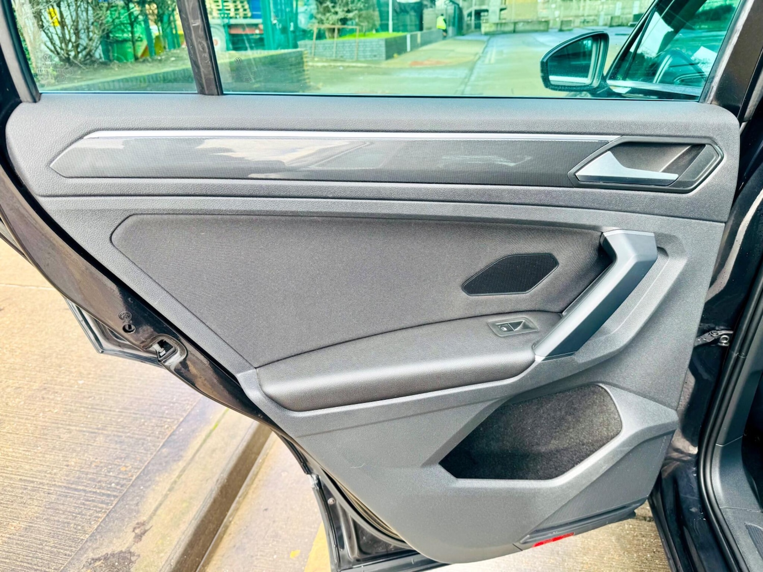 Used Volkswagen Tiguan 2017 for sale - 77625037: Photo 19