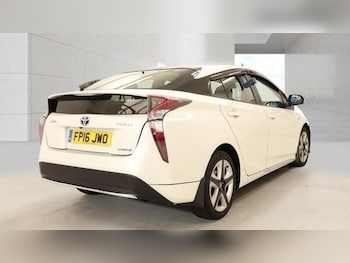 Used Toyota Prius 2016 for sale - 79180747: Photo