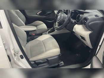 Used Toyota Yaris 2021 for sale - 79224287: Photo