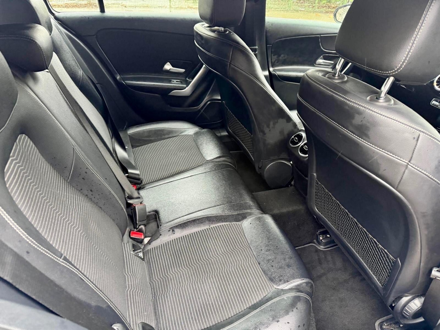 Used Mercedes-Benz A-Class 2018 for sale - 76994727: Photo 12