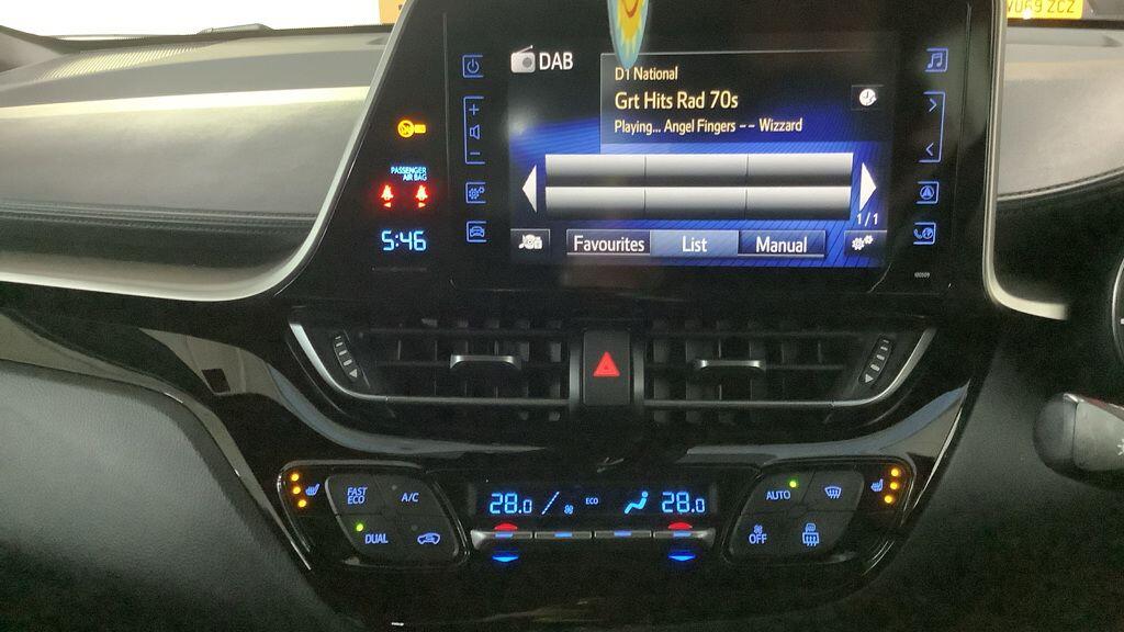 Used Toyota C-HR 2018 for sale - 77120786: Photo 4