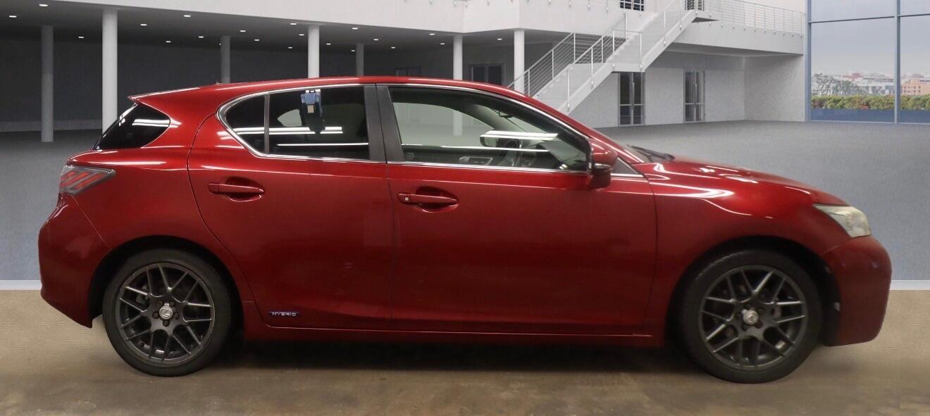 Used Lexus CT 2011 for sale - 76899660: Photo 10