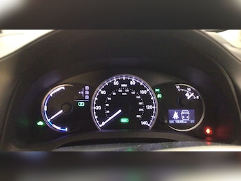 Used Lexus CT 2011 for sale - 76899660: Photo