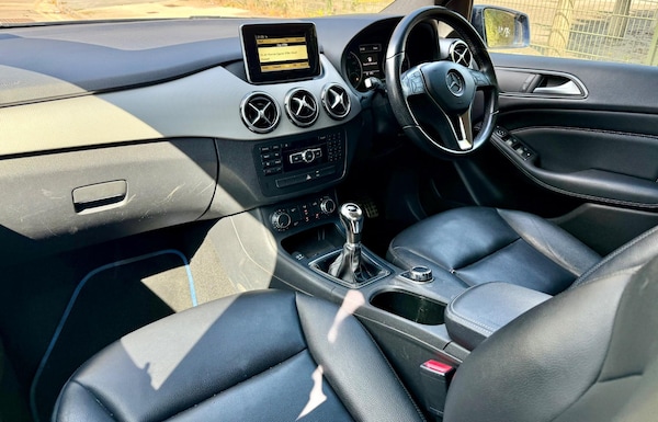 Used Mercedes-Benz B Class 2012 for sale - 75696100: Photo 12