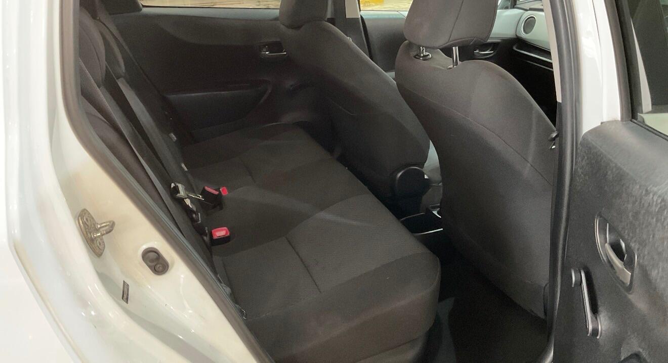 Used Toyota Yaris for sale - 76727451: Photo 9