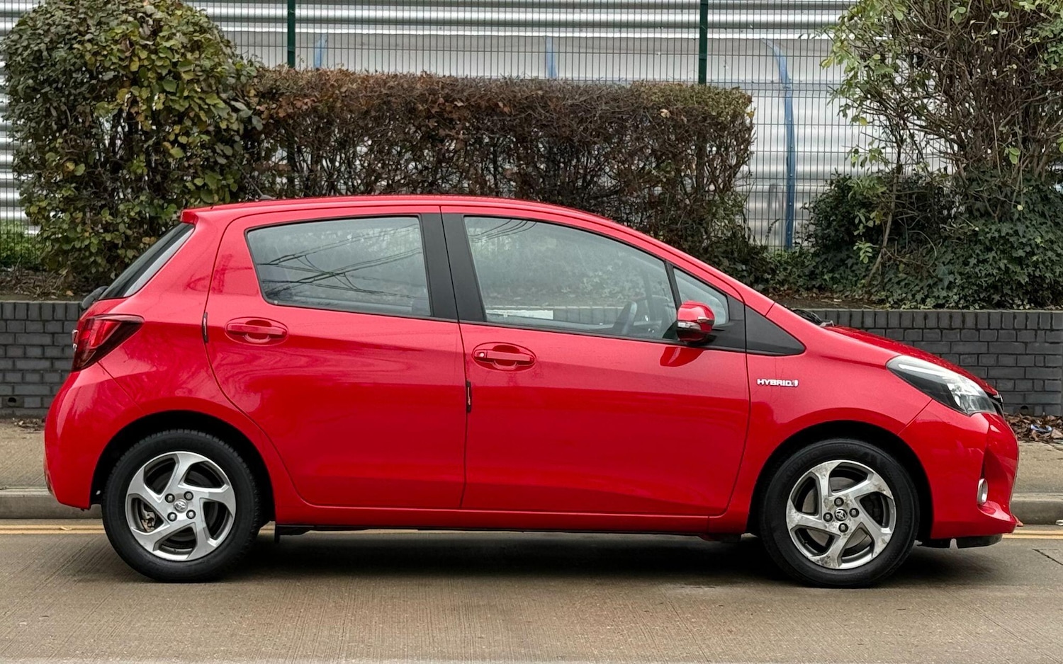 Used Toyota Yaris 2015 for sale - 76561219: Photo 15