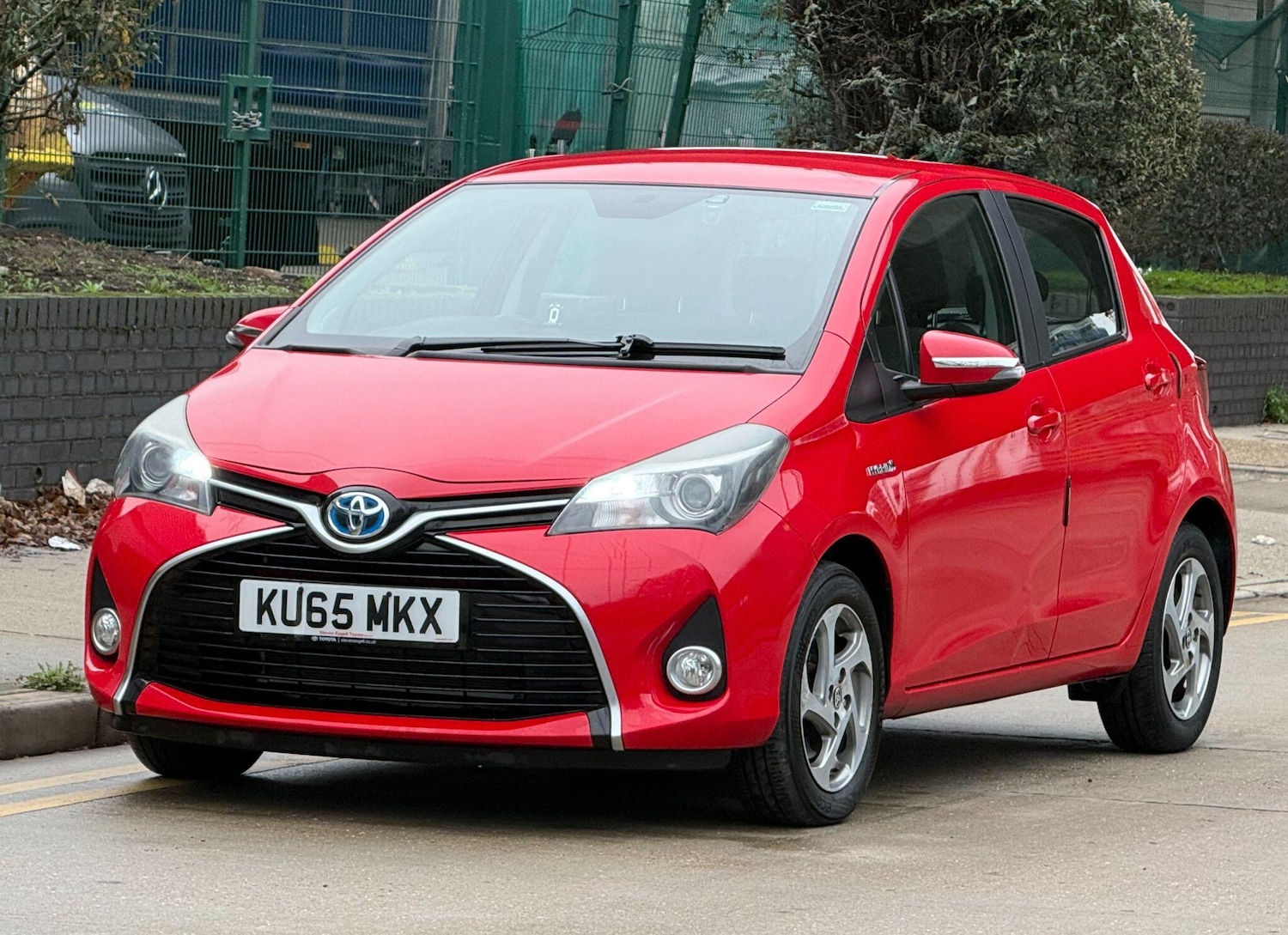 Used Toyota Yaris 2015 for sale - 76561219: Photo 7