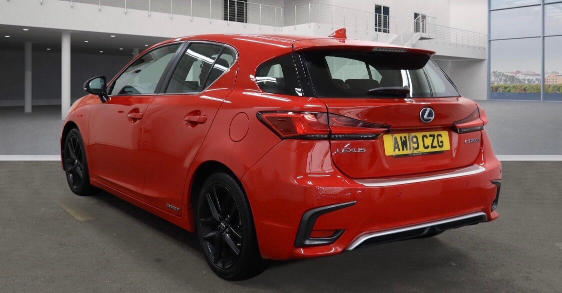 Used Lexus CT 2019 for sale - 77898489: Photo 2