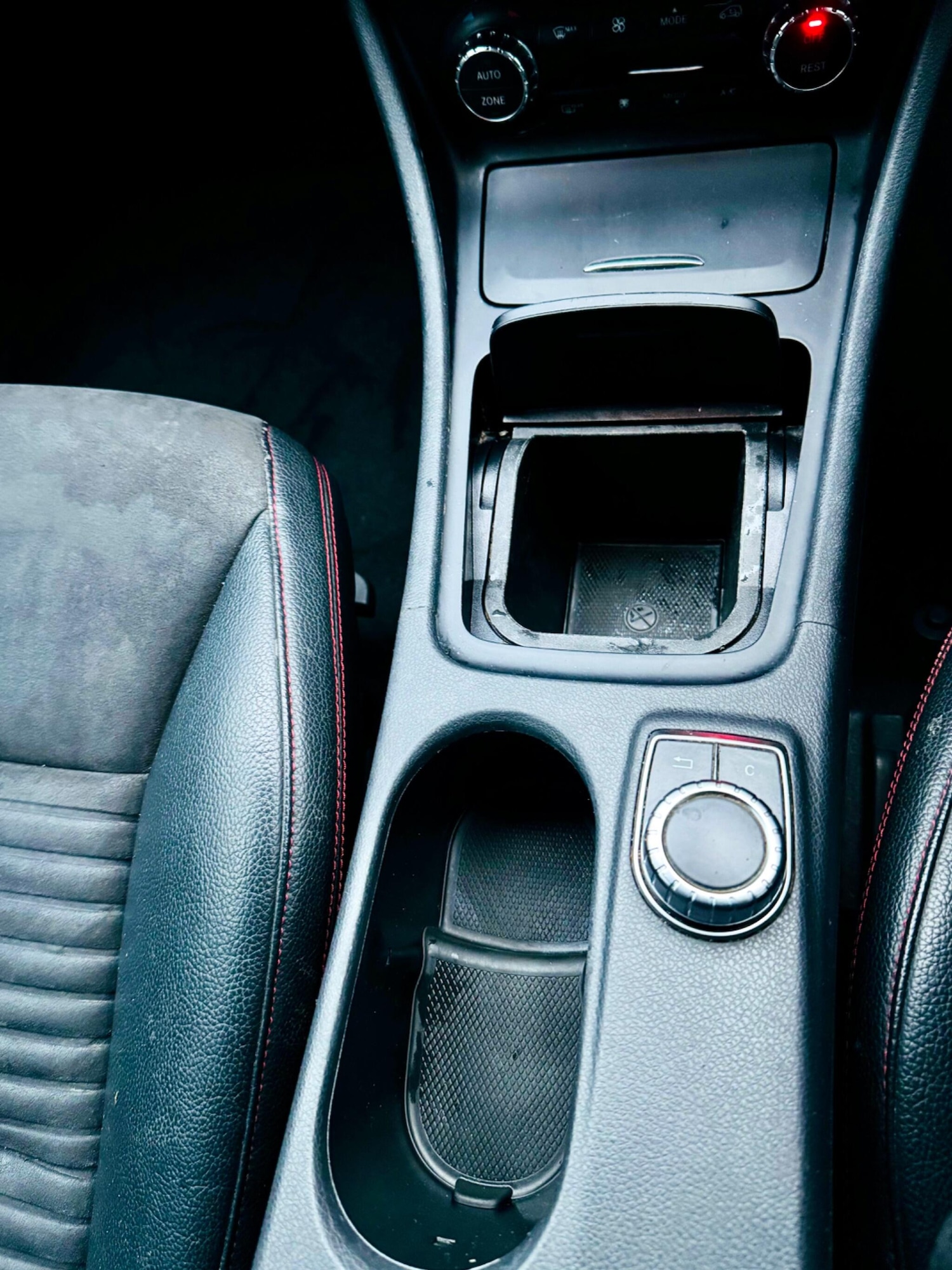 Used Mercedes-Benz CLA 2014 for sale - 76918638: Photo 14