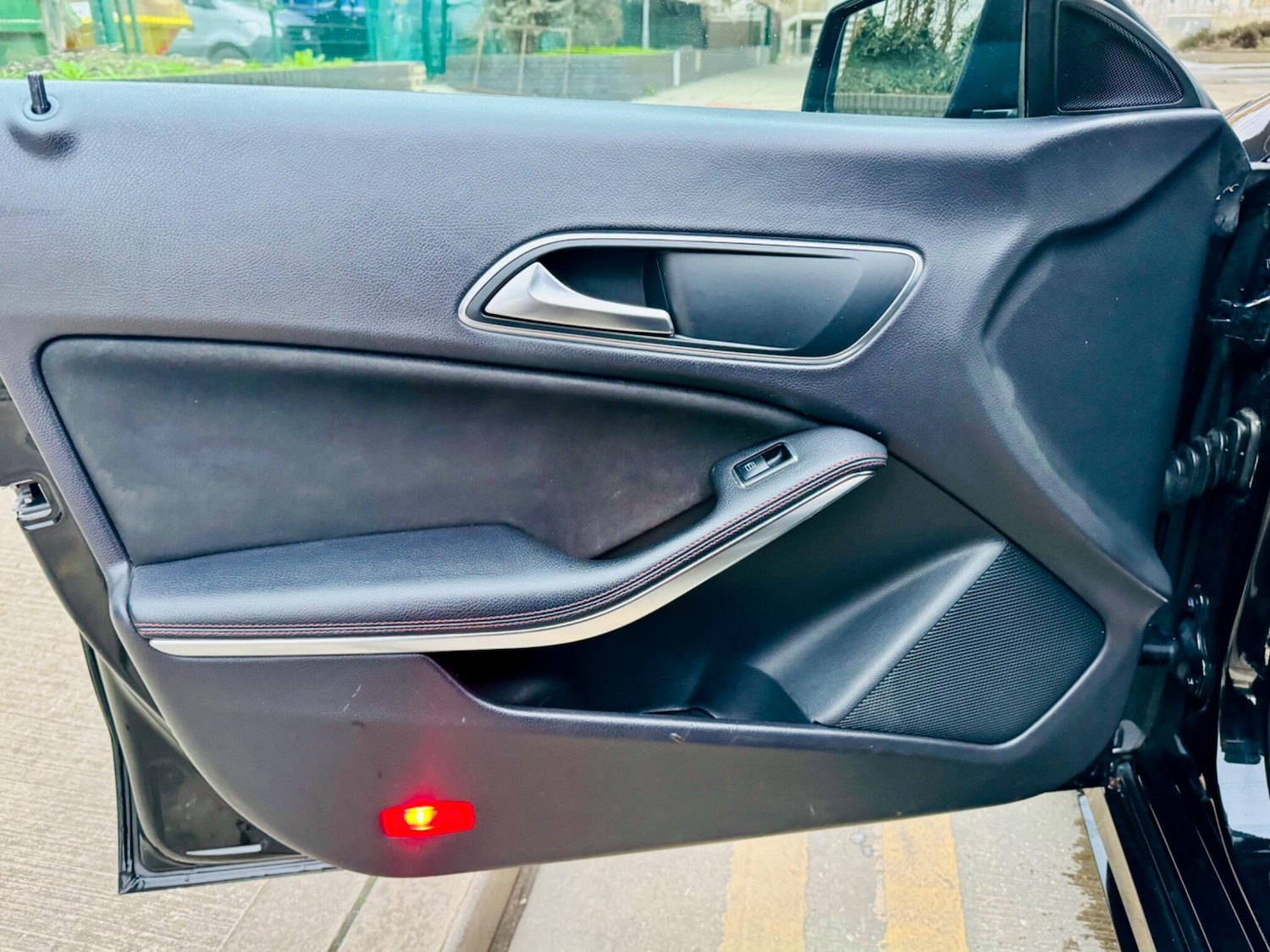 Used Mercedes-Benz CLA 2014 for sale - 76918638: Photo 18