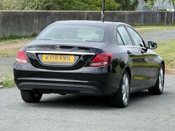 Used Mercedes-Benz C Class 2018 for sale - 79121616: Photo