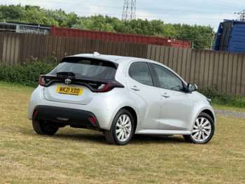 Used Toyota Yaris 2021 for sale - 74667484: Photo
