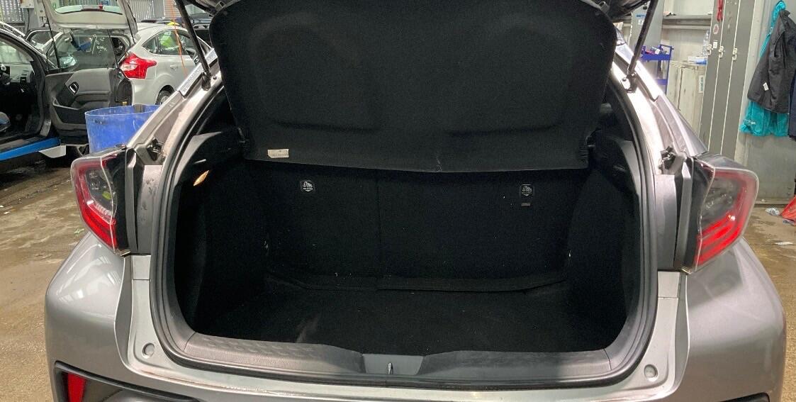 Used Toyota C-HR for sale - 77824386: Photo 13