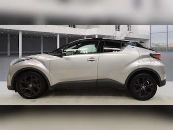 Used Toyota C-HR 2018 for sale - 77824386: Photo