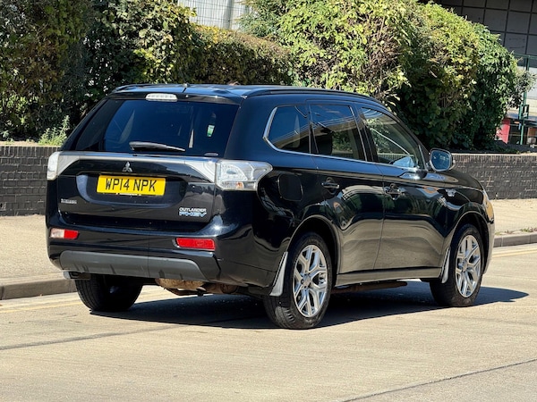 Used Mitsubishi Outlander 2014 for sale - 76084898: Photo 15