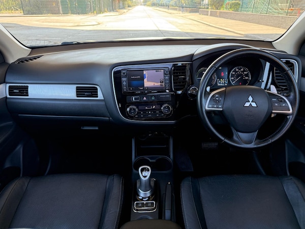 Used Mitsubishi Outlander 2014 for sale - 76084898: Photo 18