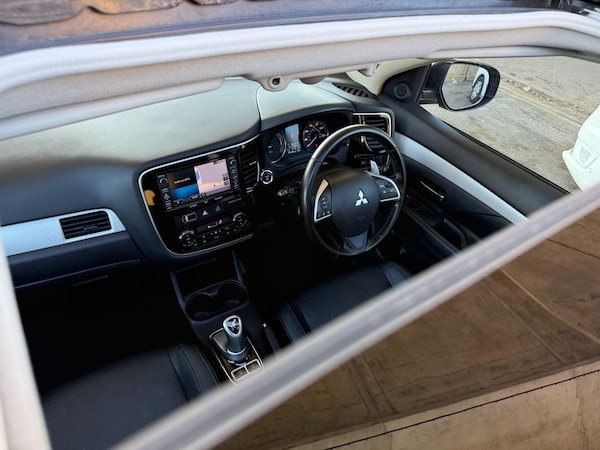 Used Mitsubishi Outlander 2014 for sale - 76084898: Photo 5