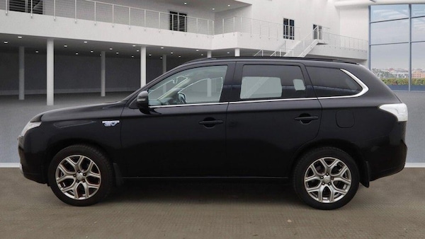 Used Mitsubishi Outlander 2014 for sale - 76084898: Photo 9