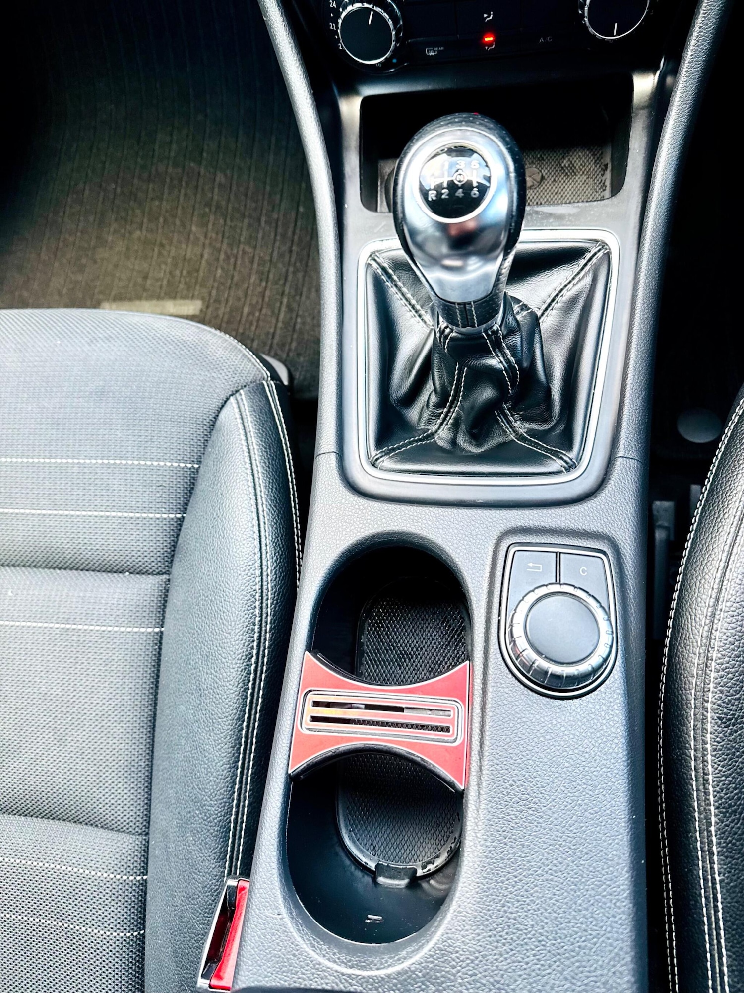 Used Mercedes-Benz A-Class 2013 for sale - 76942523: Photo 11