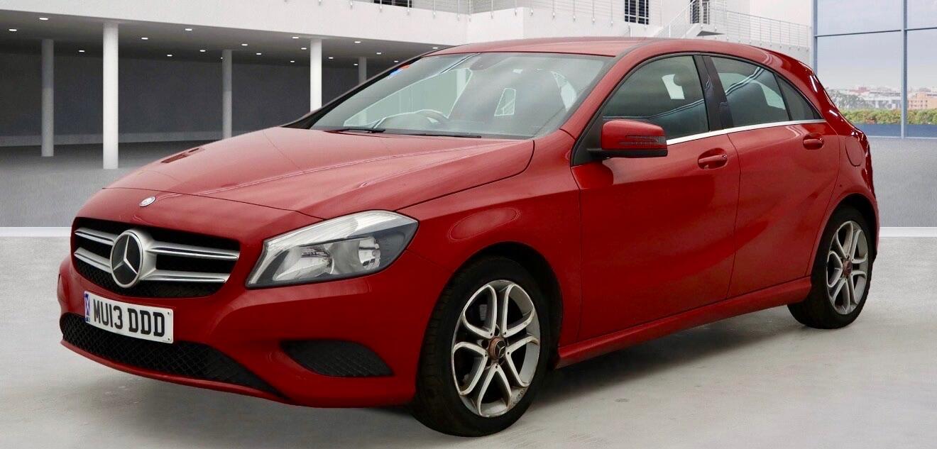 Used Mercedes-Benz A-Class 2013 for sale - 76942523: Photo 2