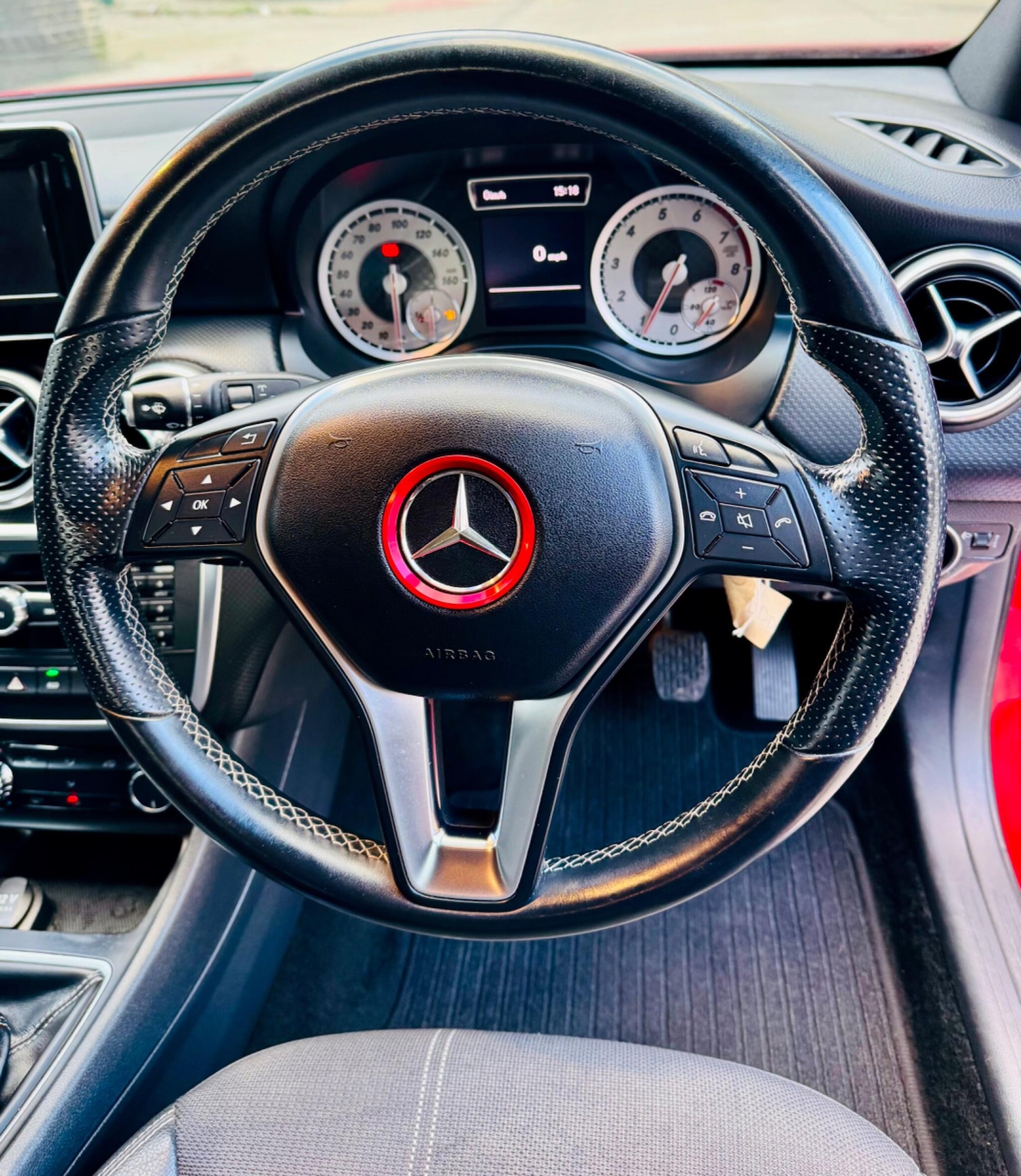 Used Mercedes-Benz A-Class 2013 for sale - 76942523: Photo 25