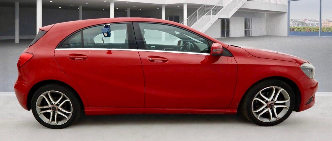 Used Mercedes-Benz A-Class 2013 for sale - 76942523: Photo 6