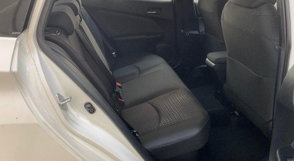 Used Toyota Prius 2017 for sale - 77799228: Photo 6