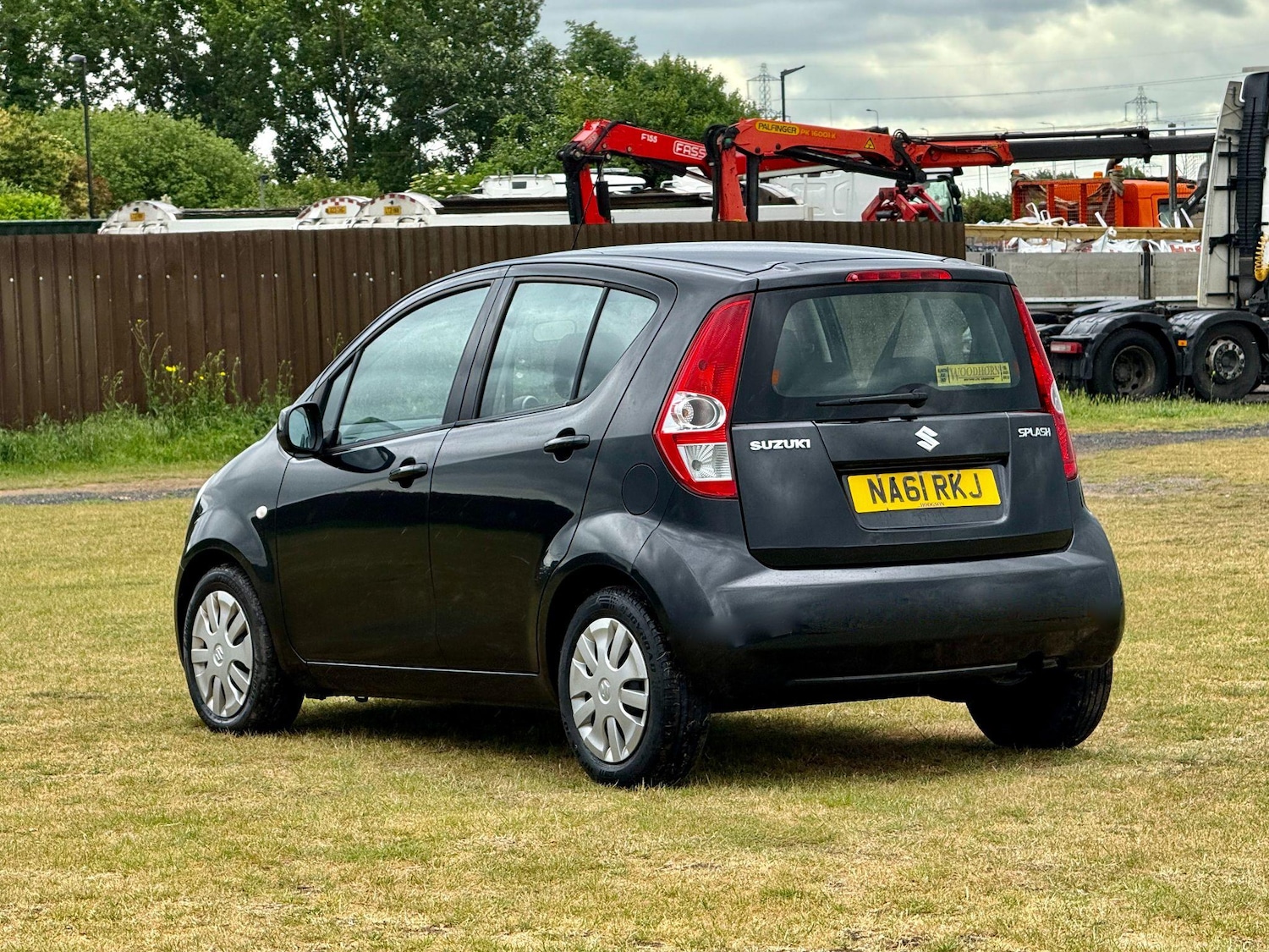 Used Suzuki Splash 2011 for sale - 76200401: Photo 2