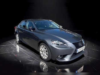 Used Lexus IS 2016 for sale - 79373674: Photo