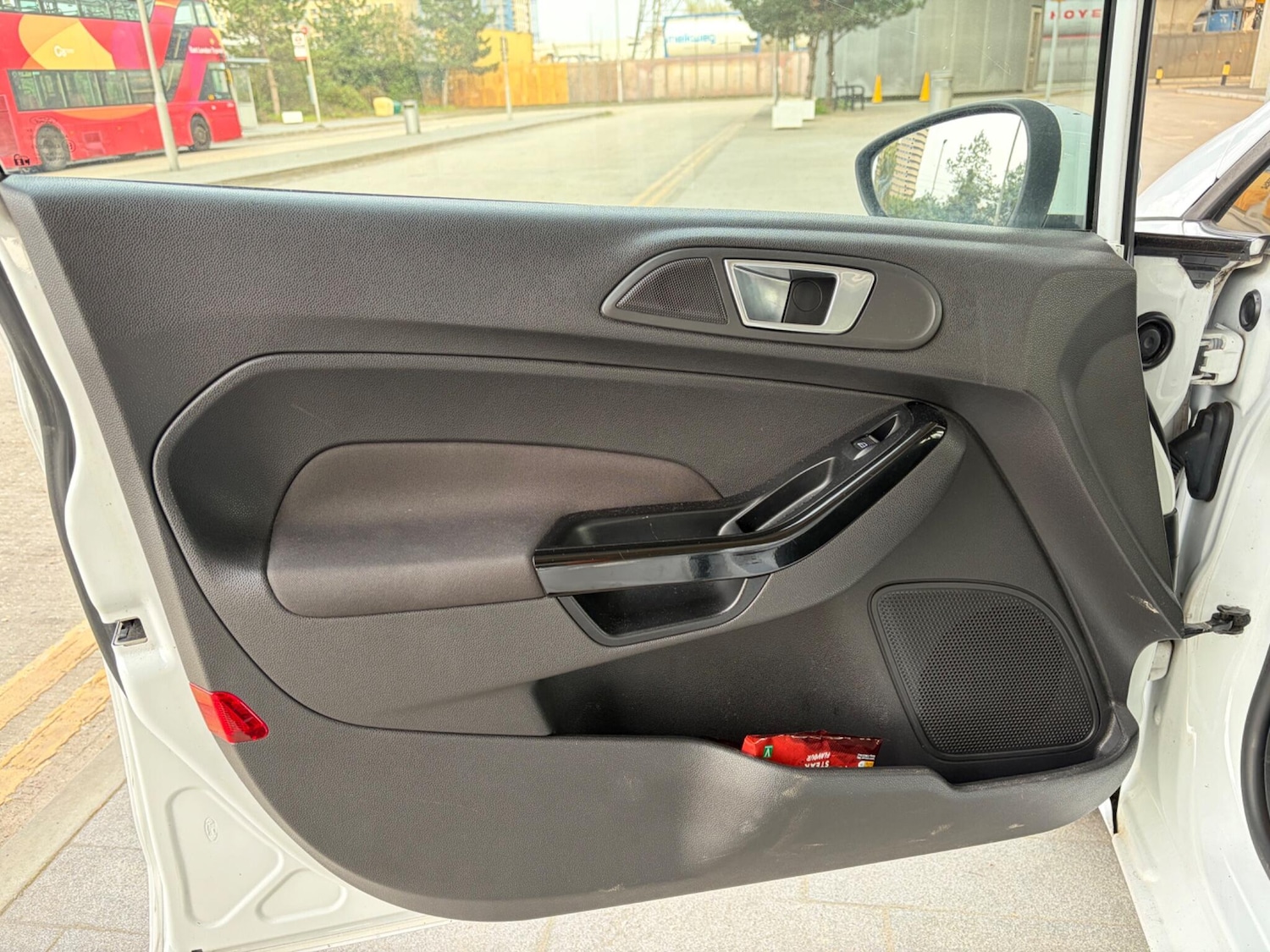 Used Ford Fiesta 2013 for sale - 77993858: Photo 17