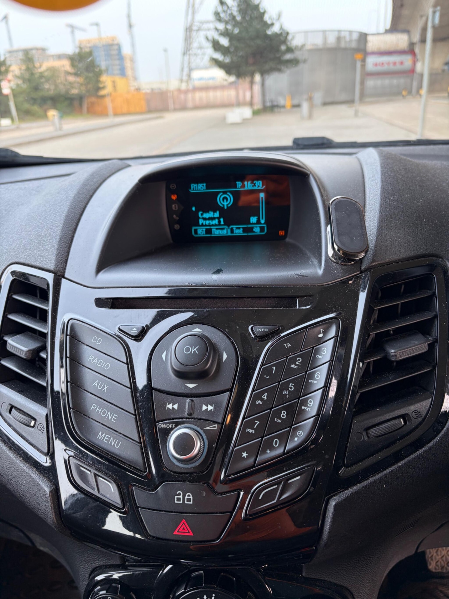 Used Ford Fiesta 2013 for sale - 77993858: Photo 18