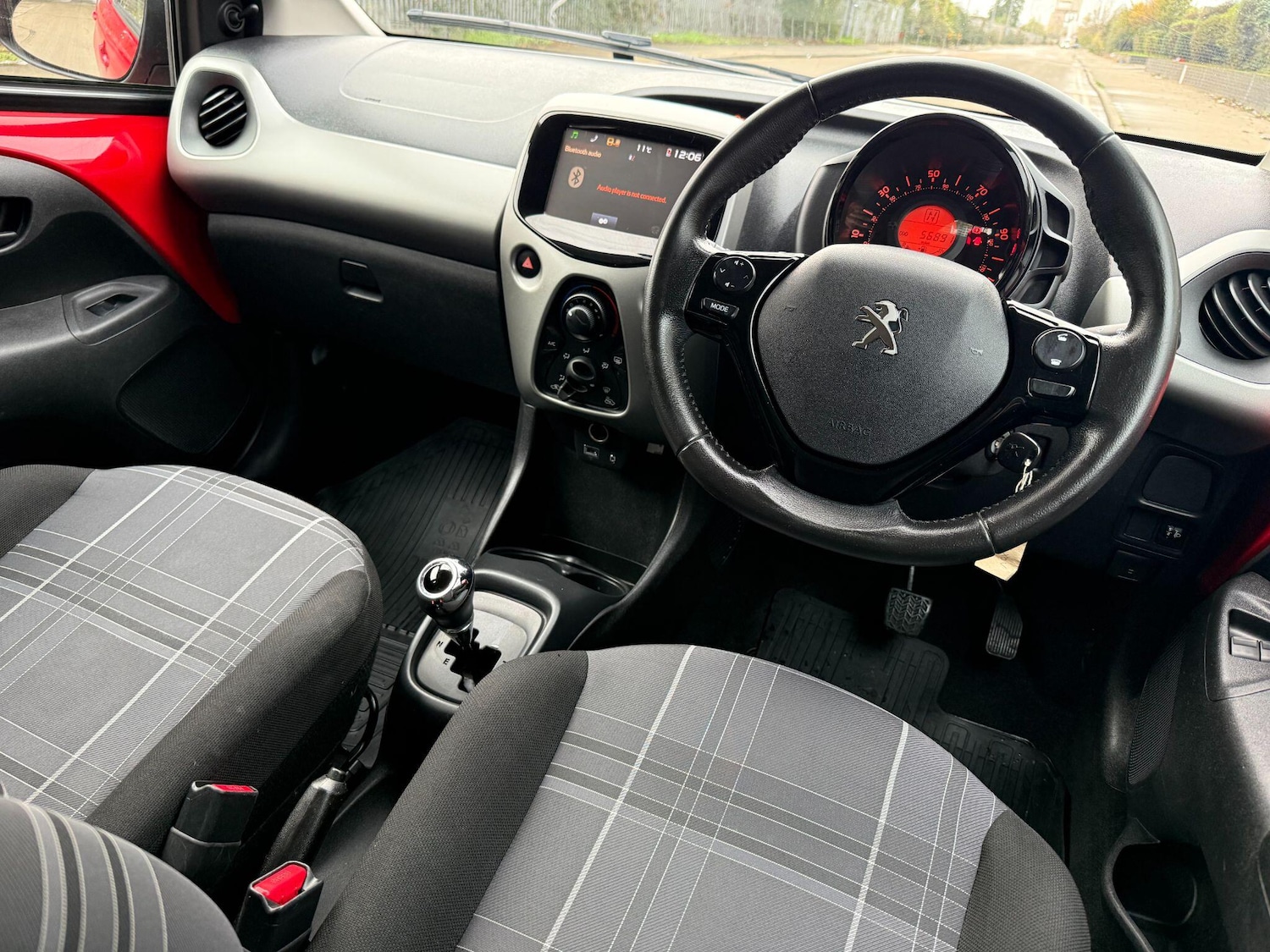 Used Peugeot 108 for sale - 76753299: Photo 8