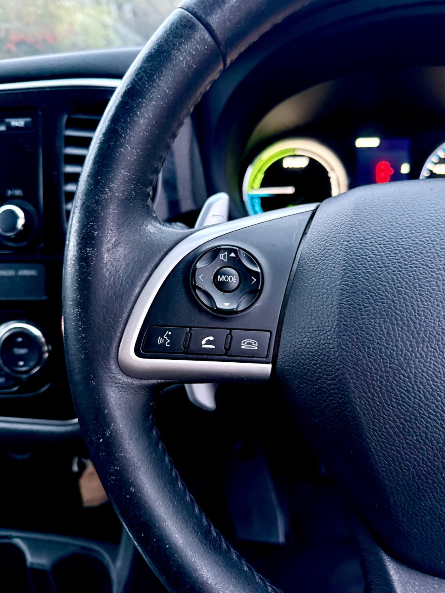 Used Mitsubishi Outlander 2015 for sale - 76700645: Photo 13