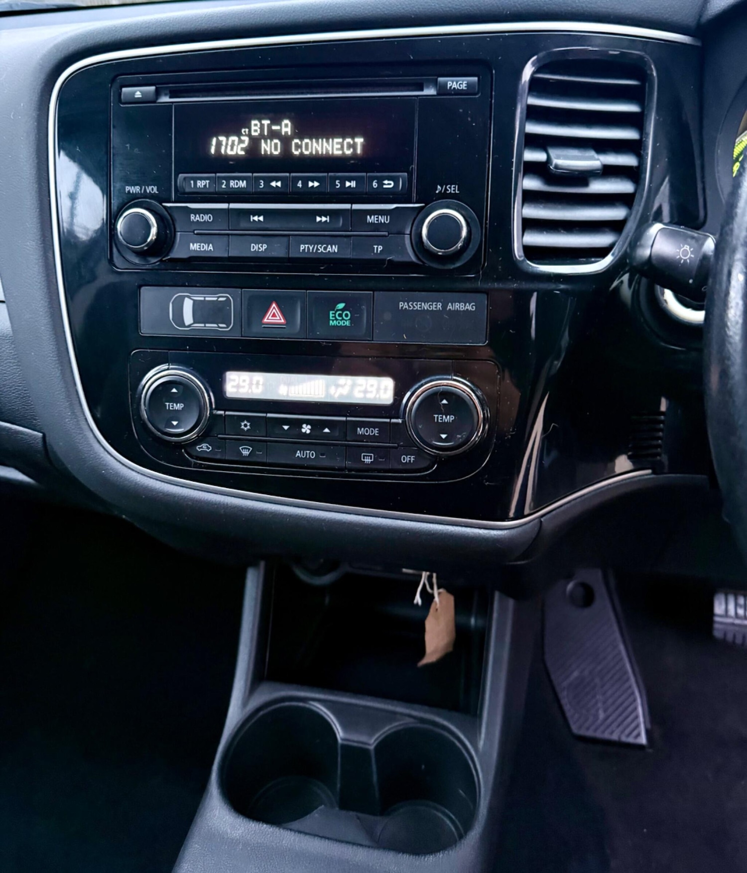 Used Mitsubishi Outlander 2015 for sale - 76700645: Photo 18