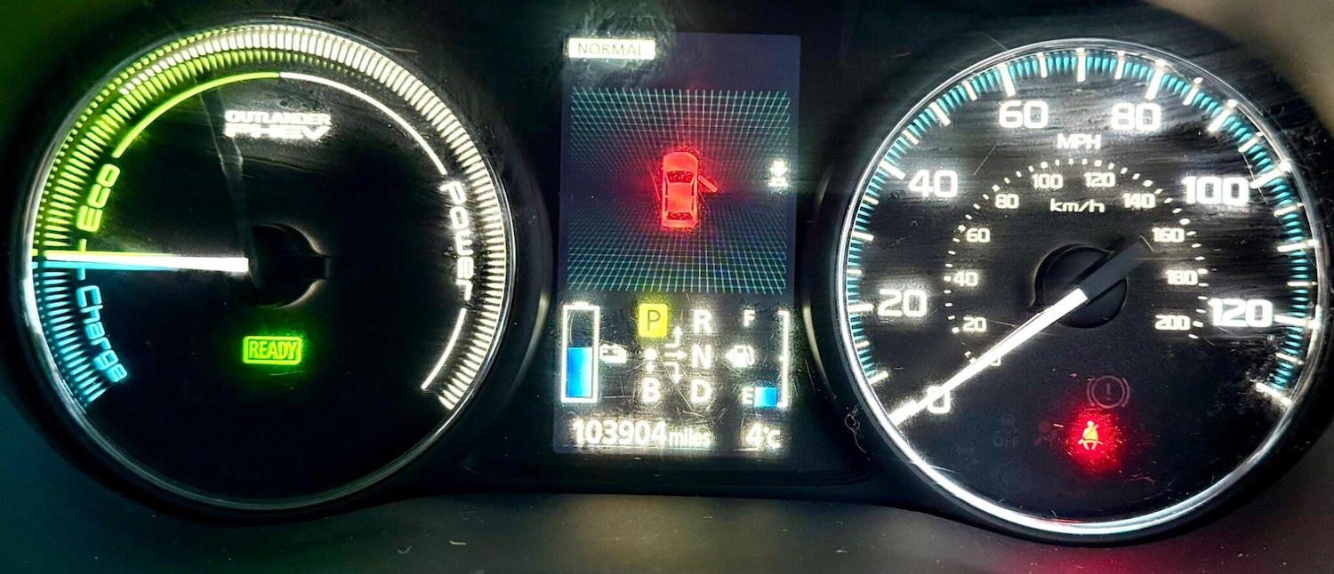 Used Mitsubishi Outlander 2015 for sale - 76700645: Photo 19