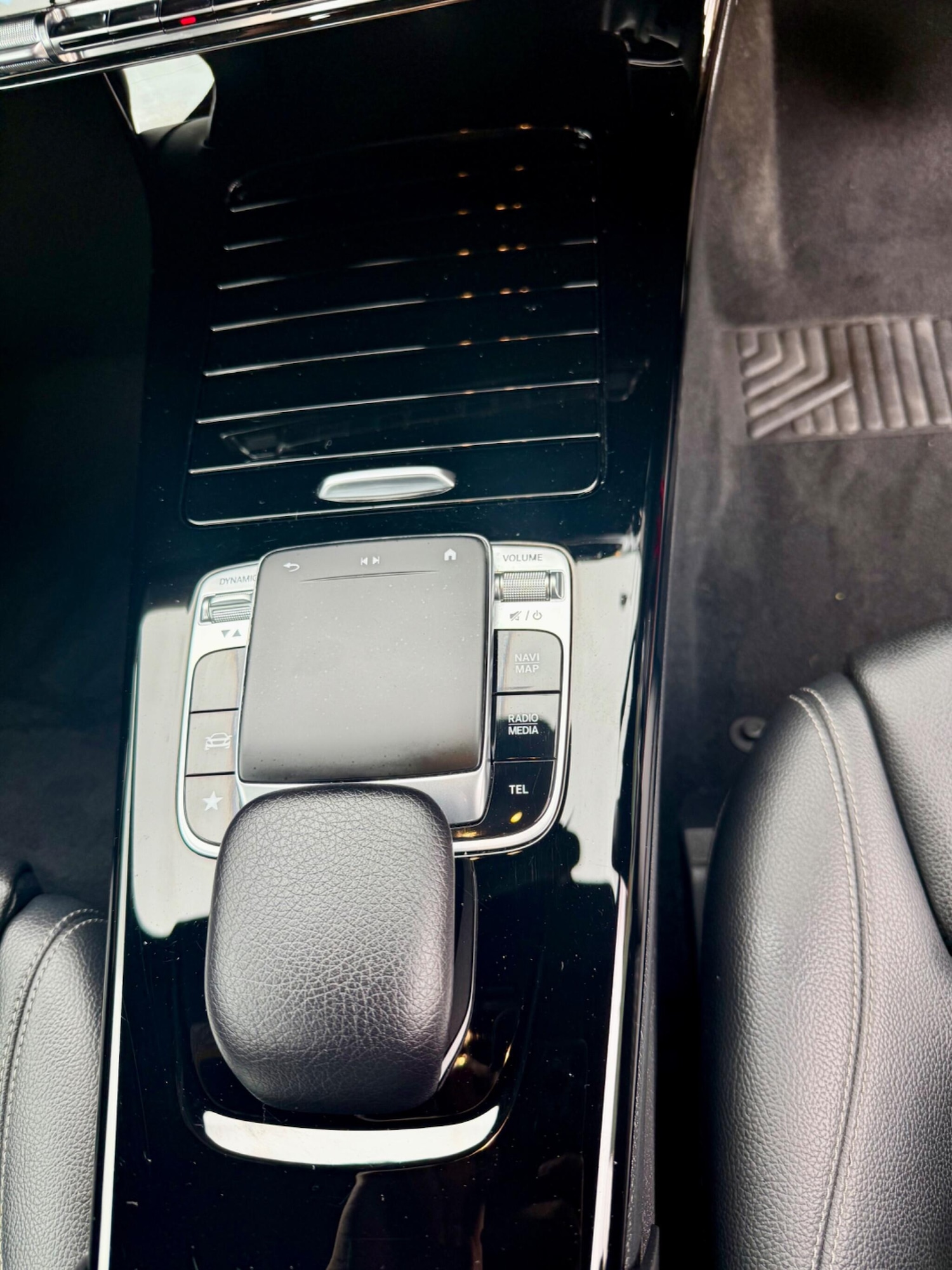 Used Mercedes-Benz A-Class 2019 for sale - 76988733: Photo 23