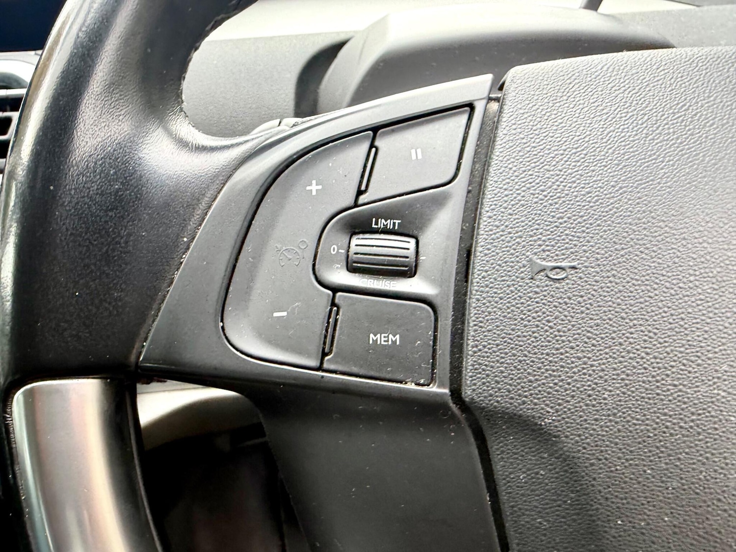 Used Citroen C4 Grand Picasso 2016 for sale - 76423921: Photo 14