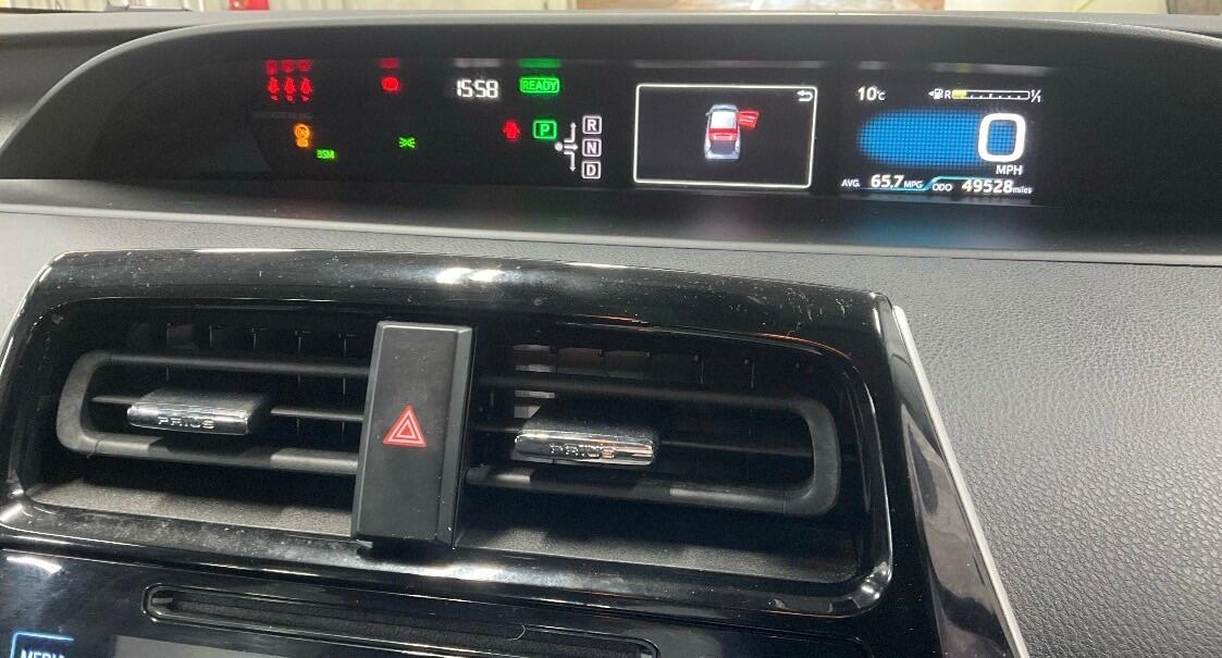 Used Toyota Prius 2016 for sale - 78184651: Photo 8