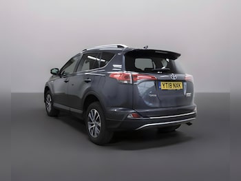 Used Toyota RAV4 2018 for sale - 78946898: Photo