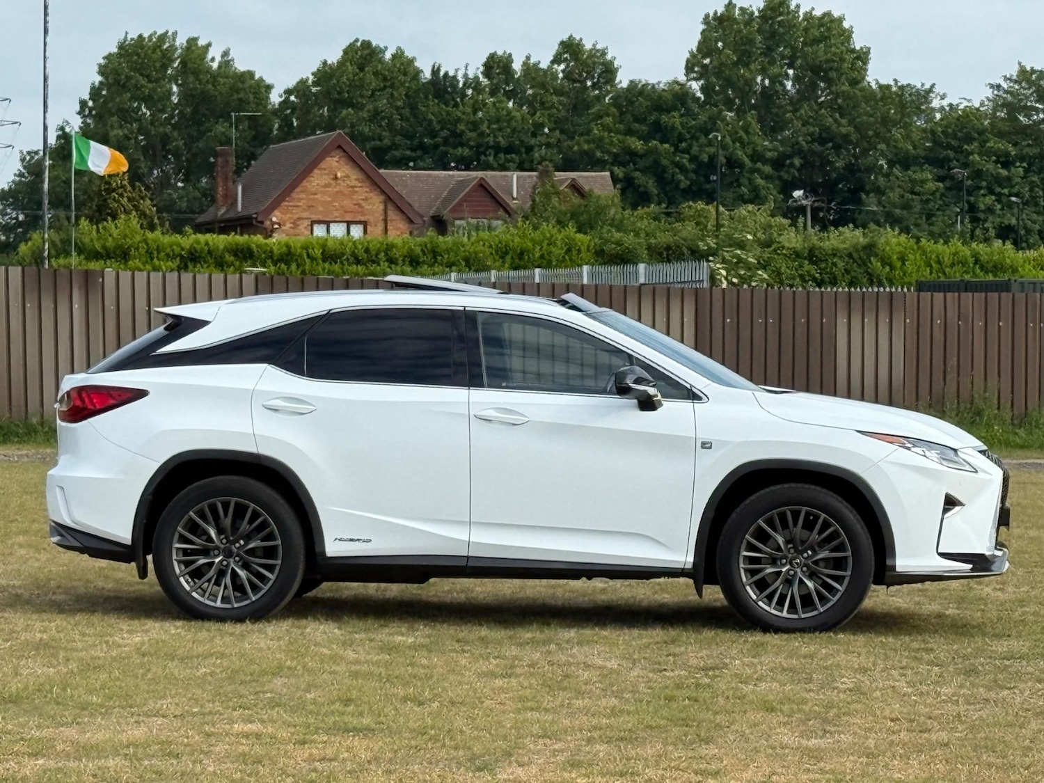 Used Lexus RX 2017 for sale - 76377904: Photo 4