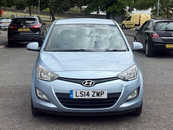 Used Hyundai i20 2014 for sale - 78998885: Photo