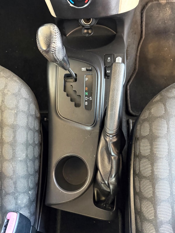 Used Toyota IQ 2011 for sale - 75089652: Photo 16