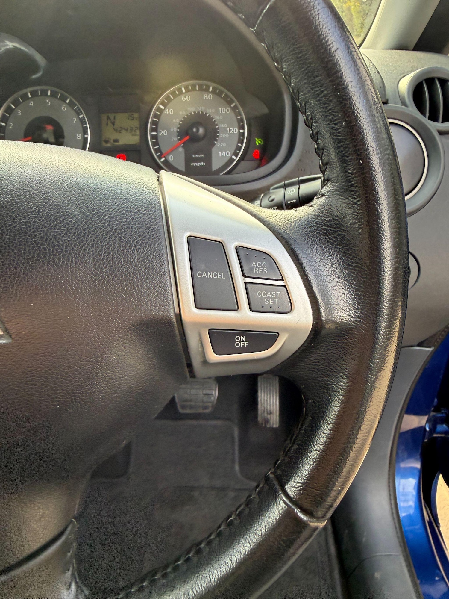 Used Mitsubishi Colt 2013 for sale - 76499213: Photo 16