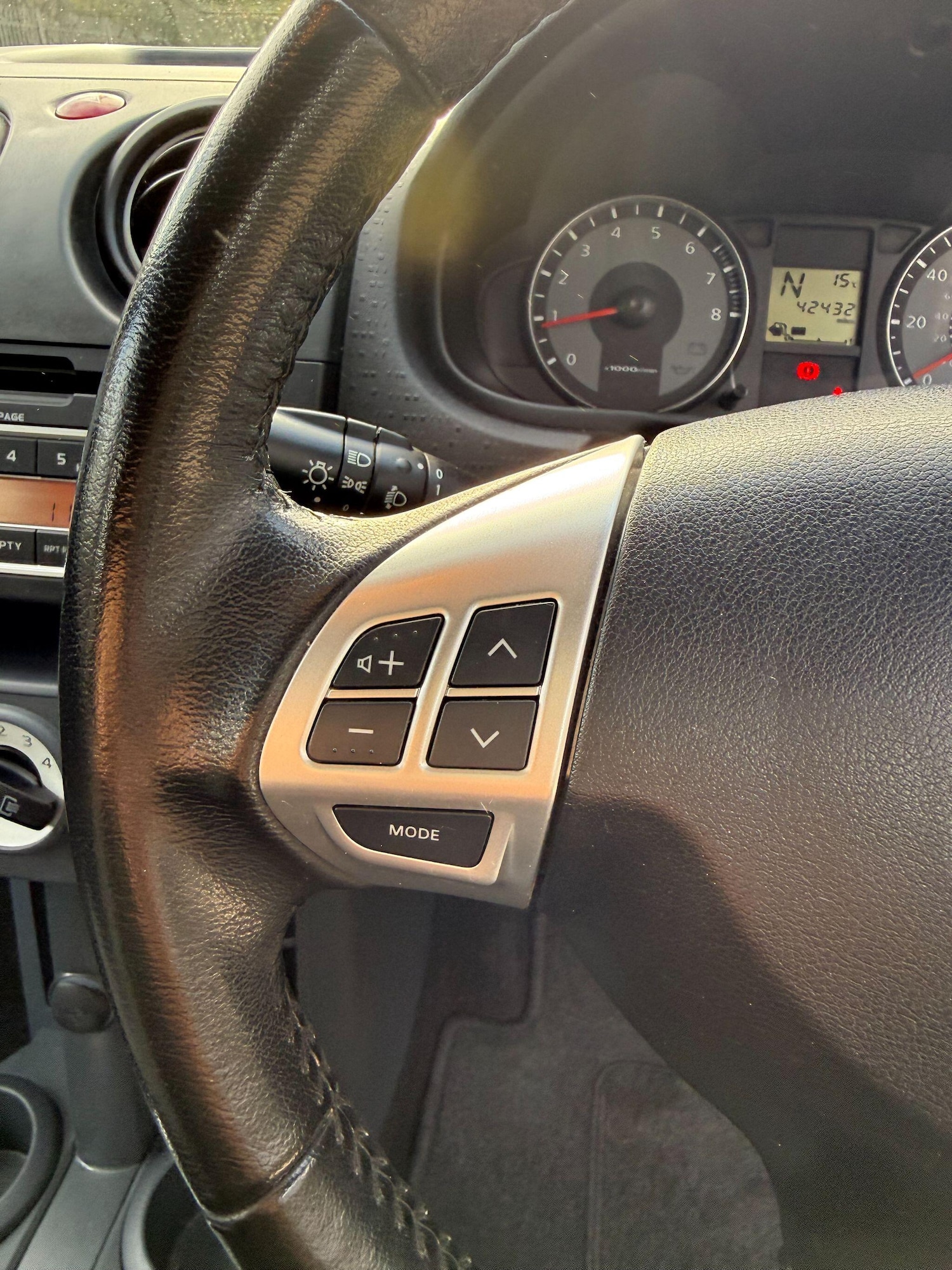 Used Mitsubishi Colt 2013 for sale - 76499213: Photo 17